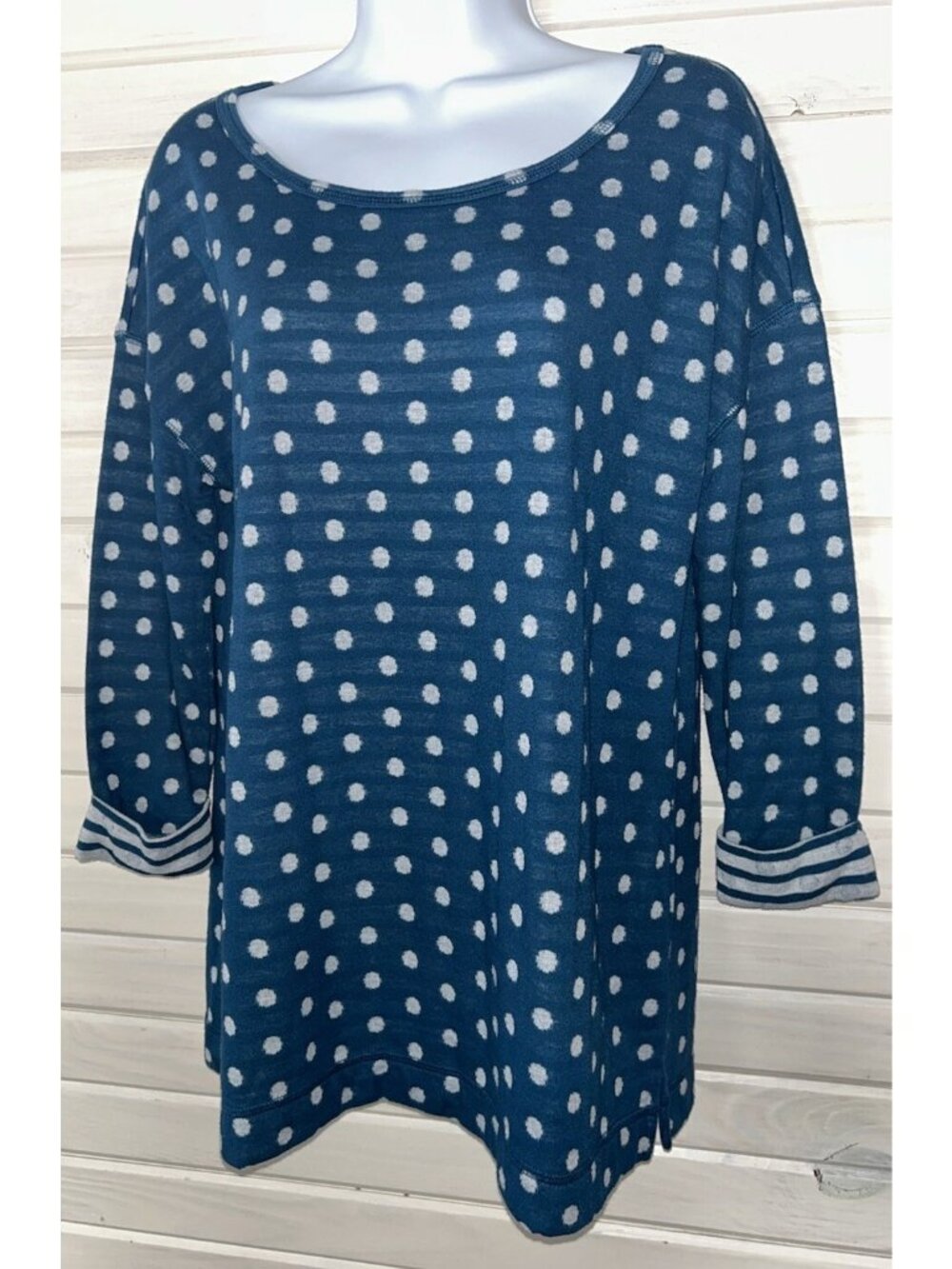Talbots Sz MEDIUM Blue Polka Dot Knit Tunic Casual Striped Trim EUC